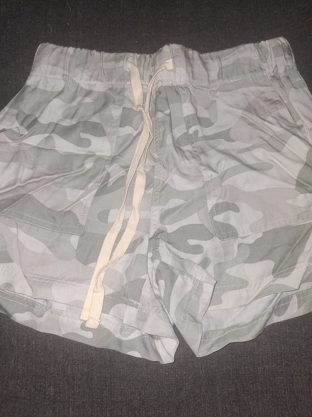 Thread & Supply Women's Light Gray Camo Drawstring Athletic Shorts